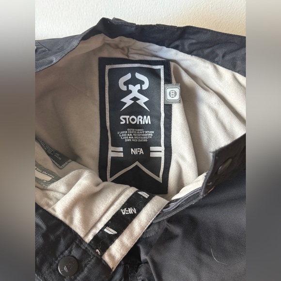 NFA Black Ski or Snowboard Pants - Picture 7 of 9
